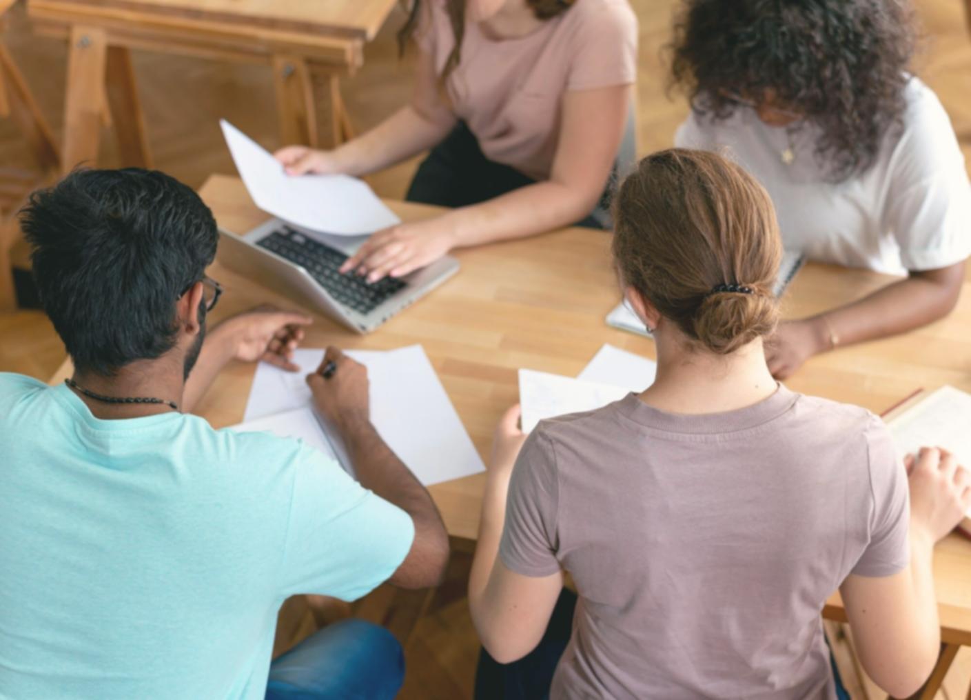 Moderne Finanzberatung - Professionelle Unterstützung für Ihre Investitionsentscheidungen